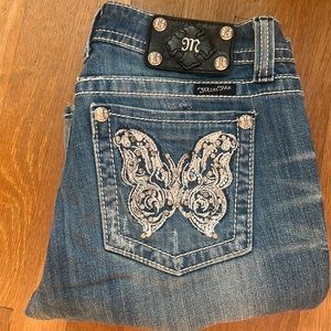 Miss me buttery fly pocket